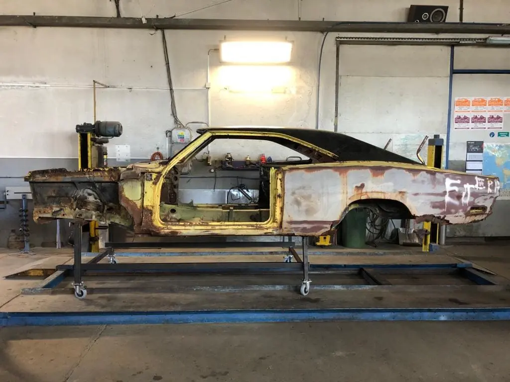 Dodge Charger 1970 Restaurierung vor der Restaurierung